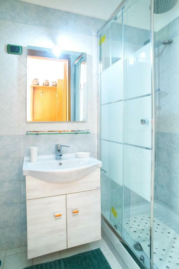 Casa Vacanze Napoli Posillipo エクステリア 写真
